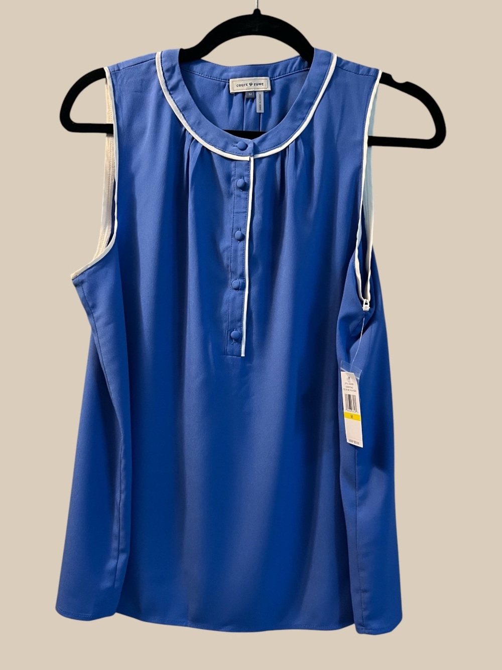NEW with tags / Azure Blue Sleeveless Shell with White Trim / Court & Rowe / M